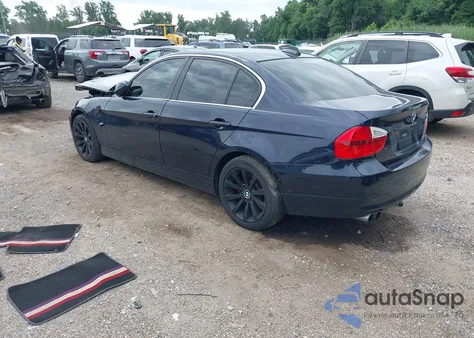 2006 BMW 330Xi z USA, uszkodzony, nr VIN WBAVD33536KV65114